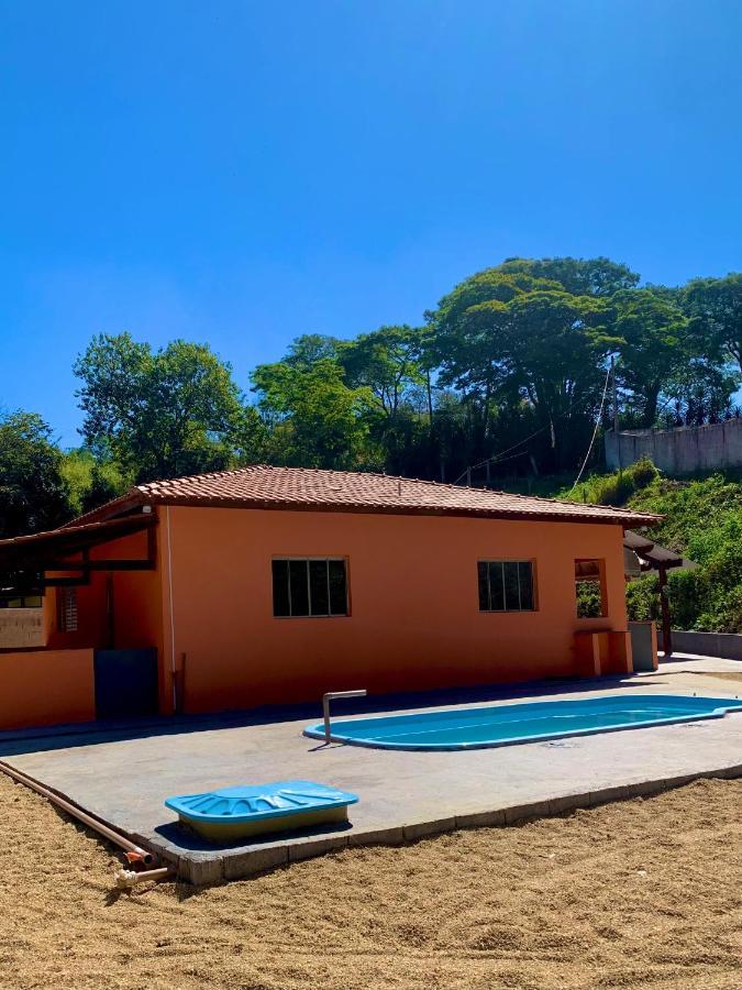 Vila Casa California Lindóia Exteriér fotografie